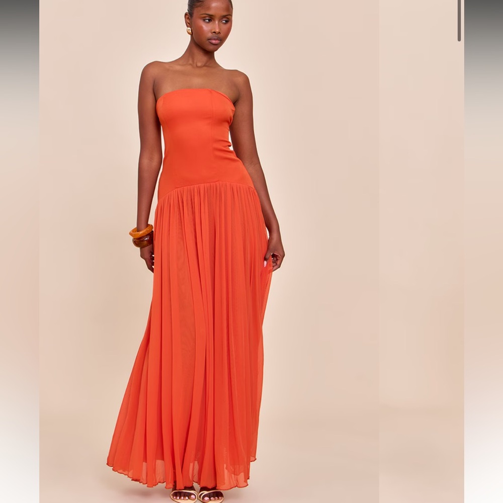 PLT Orange strapless dress